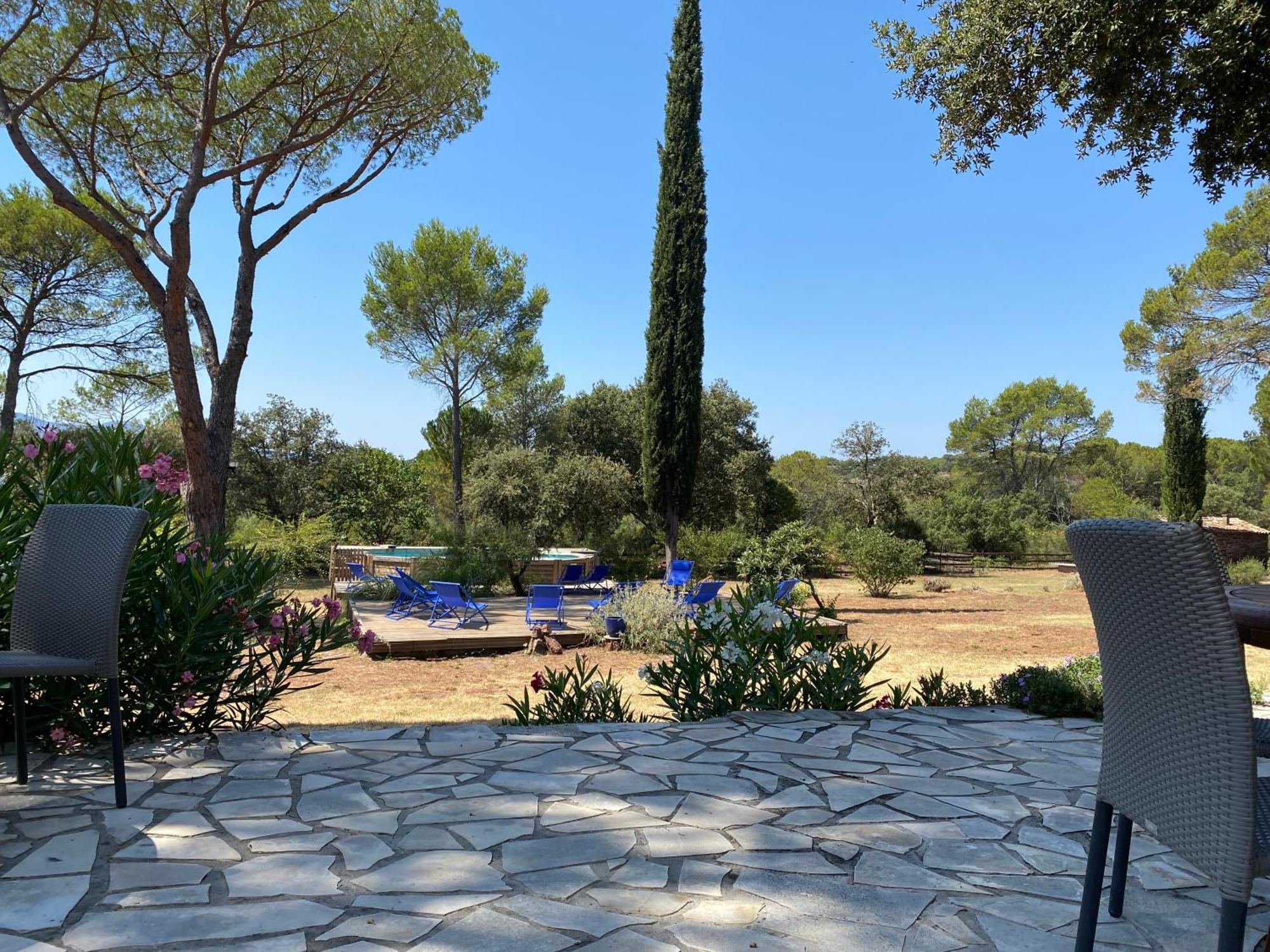 Résidence Gabrielle Le Cannet-des-Maures Extérieur photo