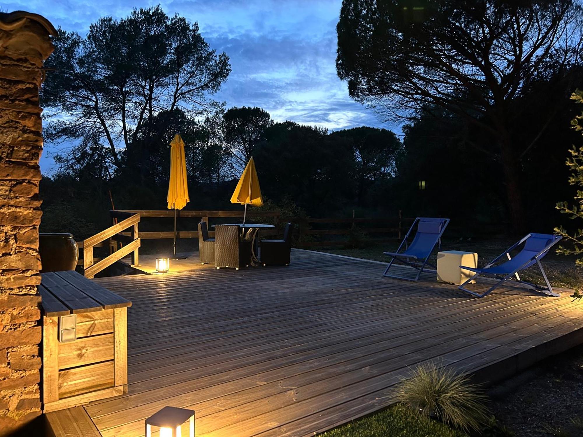 Résidence Gabrielle Le Cannet-des-Maures Extérieur photo